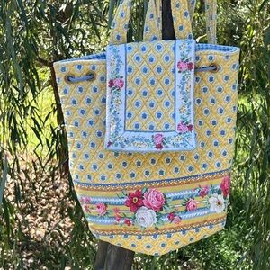 Rare Vera Bradley Elizabeth Mimi retired Yellow & Blue Floral Back Pack